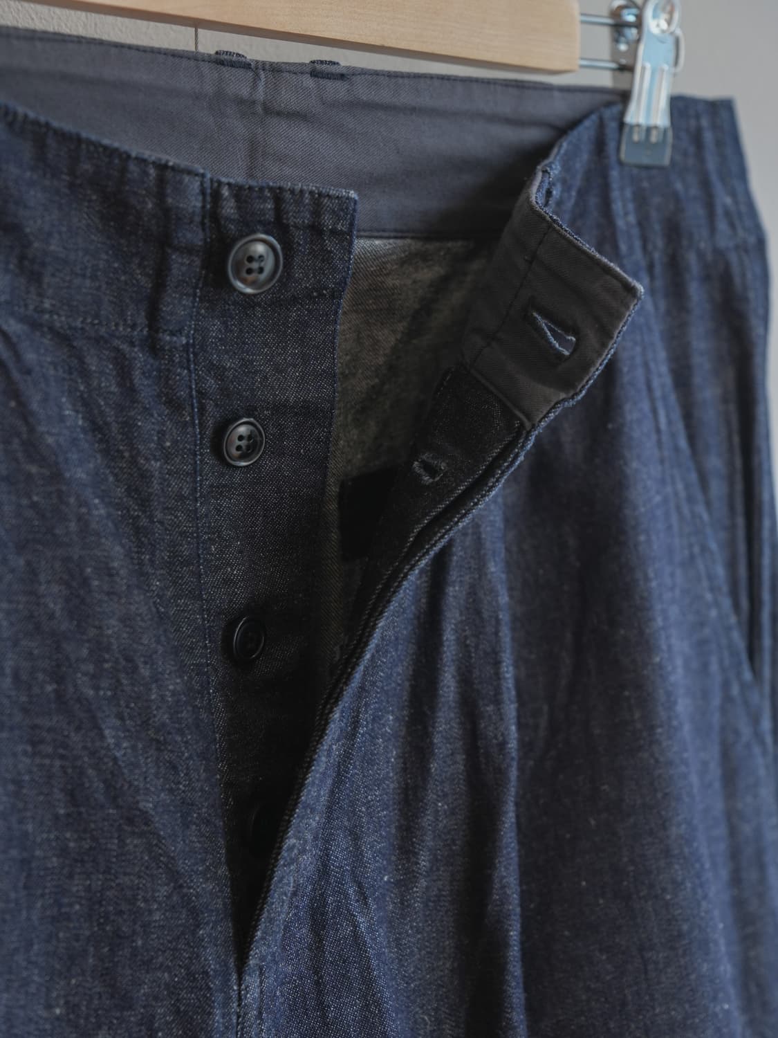 스트로브 컨팩트 린넨 핀턱 데님 팬츠 상품이미지3