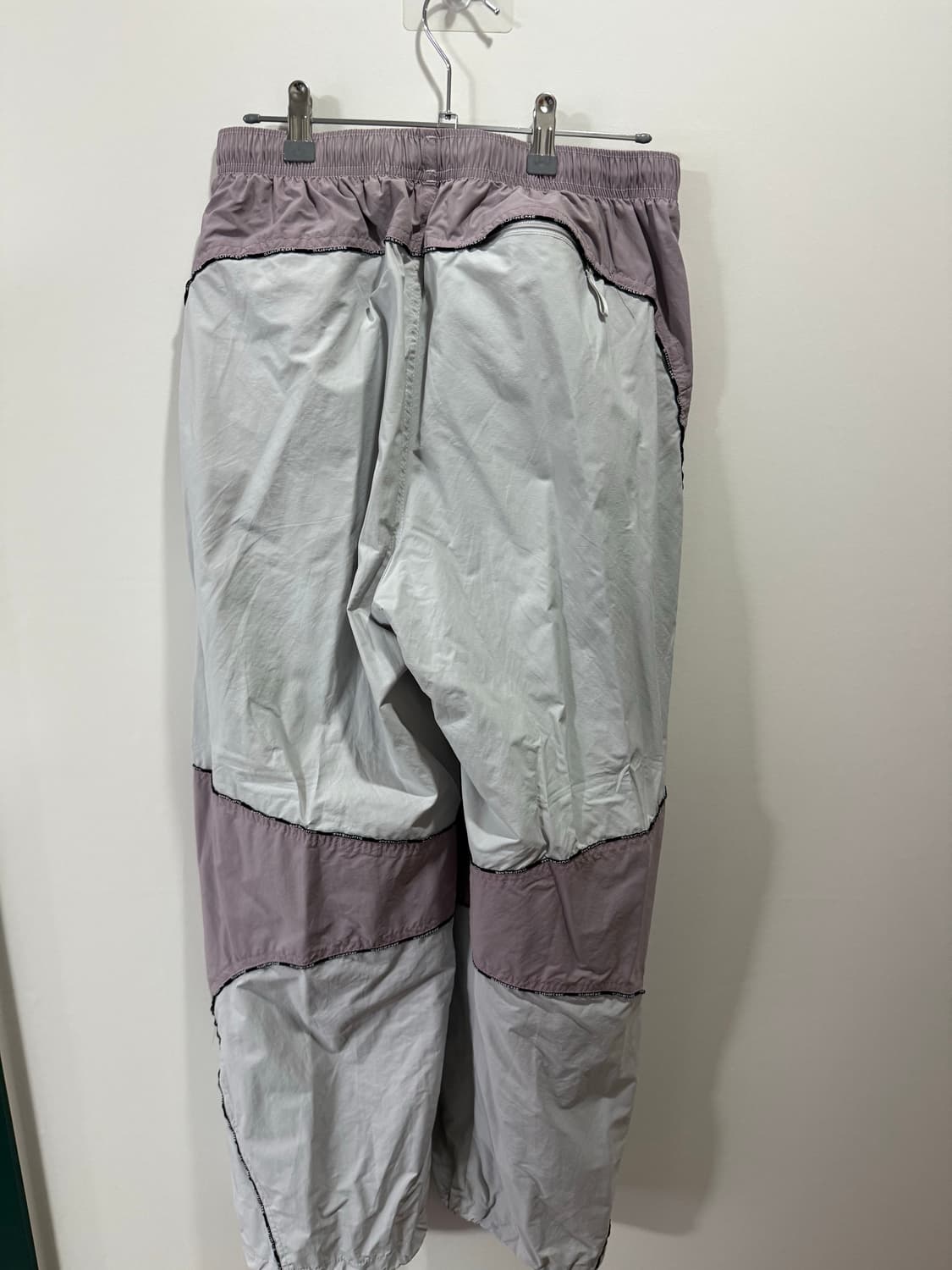 슈프림 로고 파이핑 트랙 팬츠 s 상품이미지2