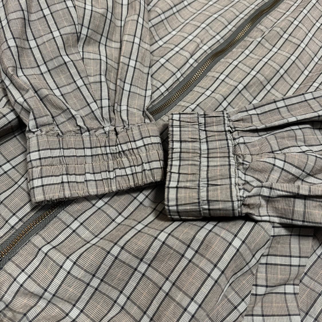 프릭스스토어 FREEDOM 베이지 체크패턴 코튼 드로우코드 블루종 자켓 상품이미지4