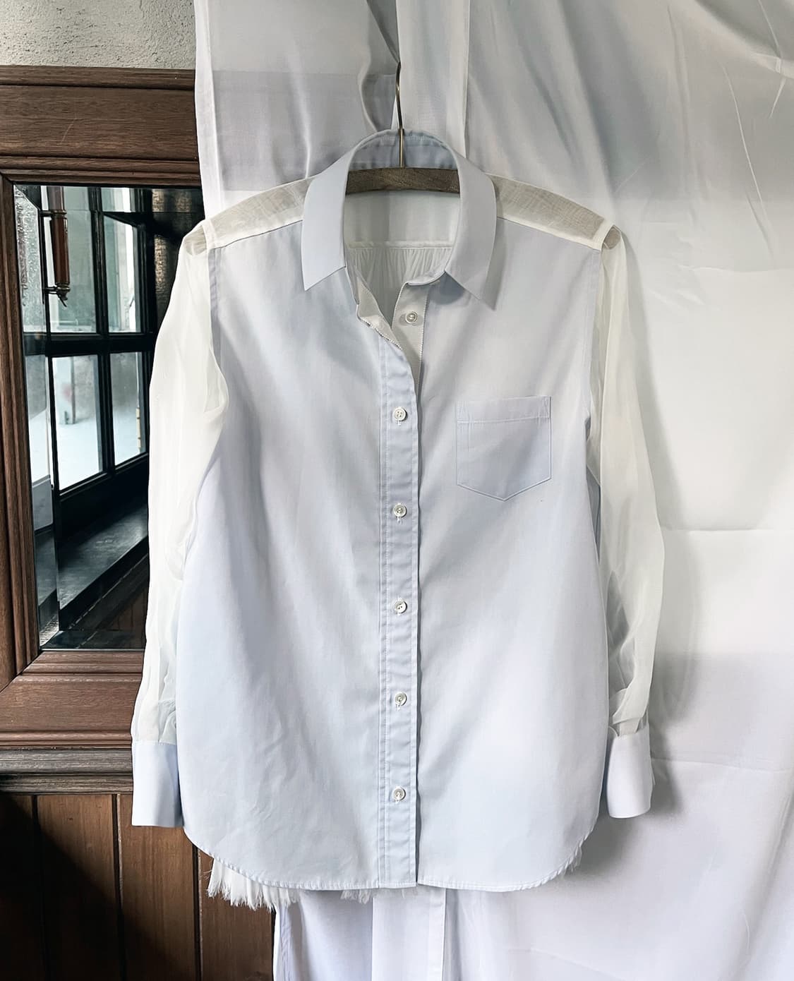 SACAI back pleated shirt 상품이미지5
