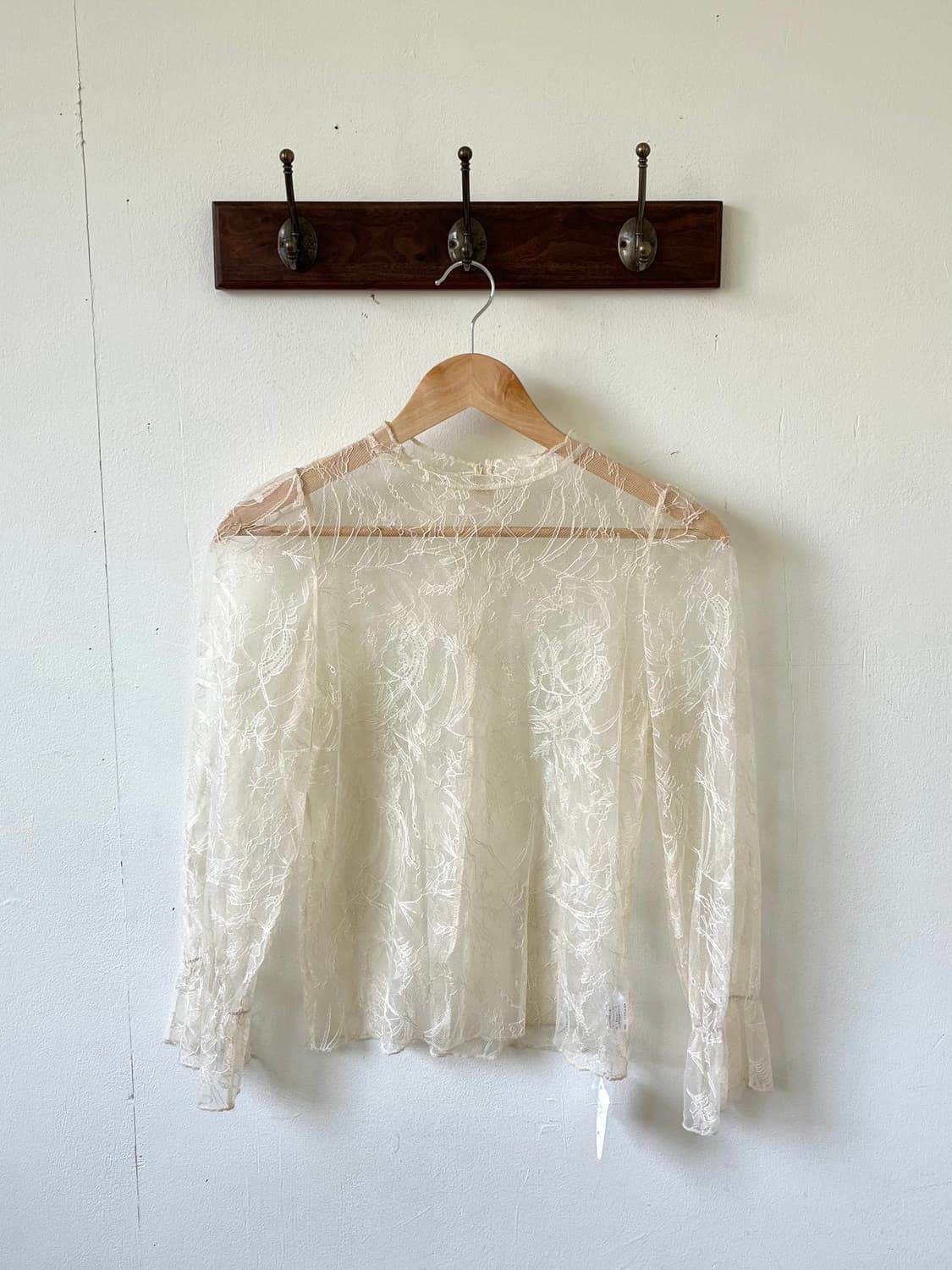 fifth 시스루 라이트 베이지 탑 상품이미지1