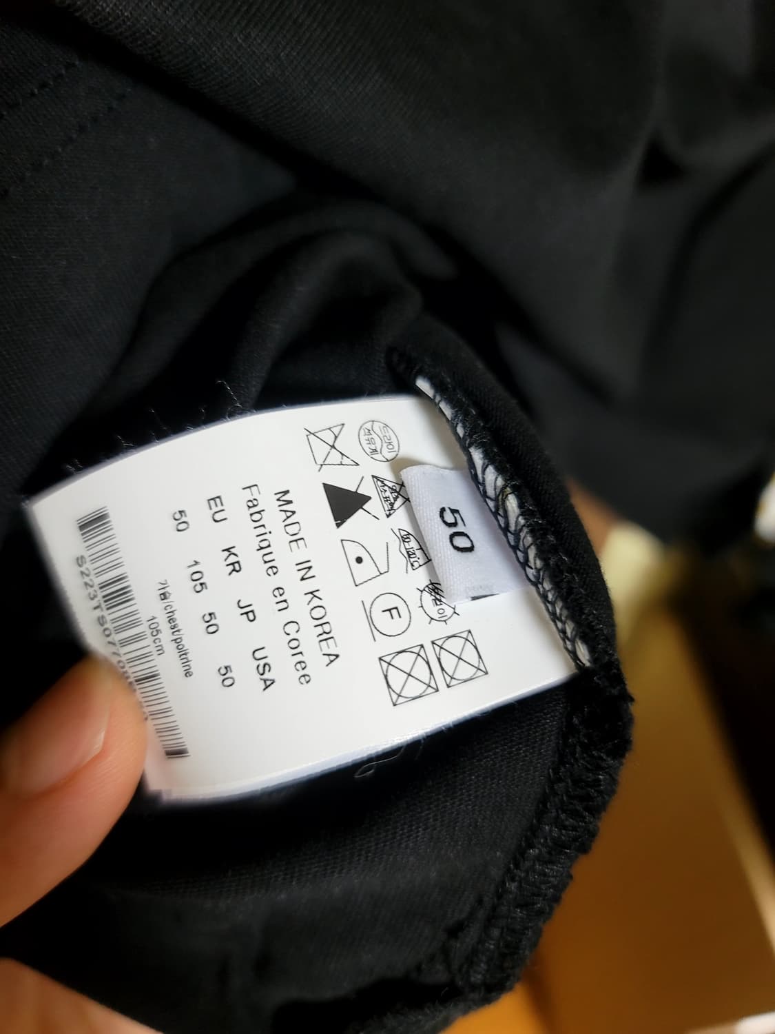 솔리드옴므 백로고 자수 블랙 반팔 티셔츠 50사이즈 상품이미지6