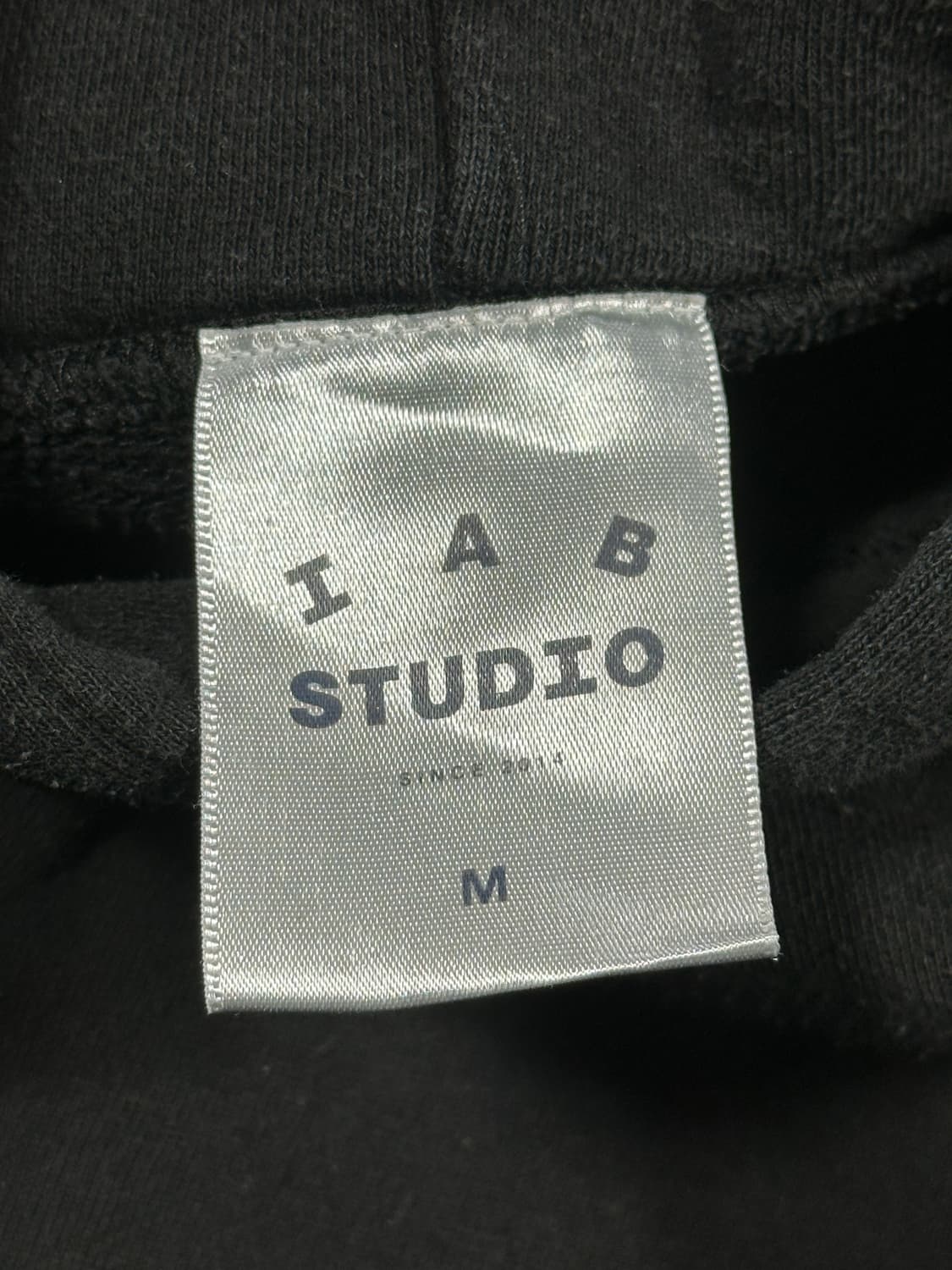 아이앱스튜디오 후드티 상품이미지3