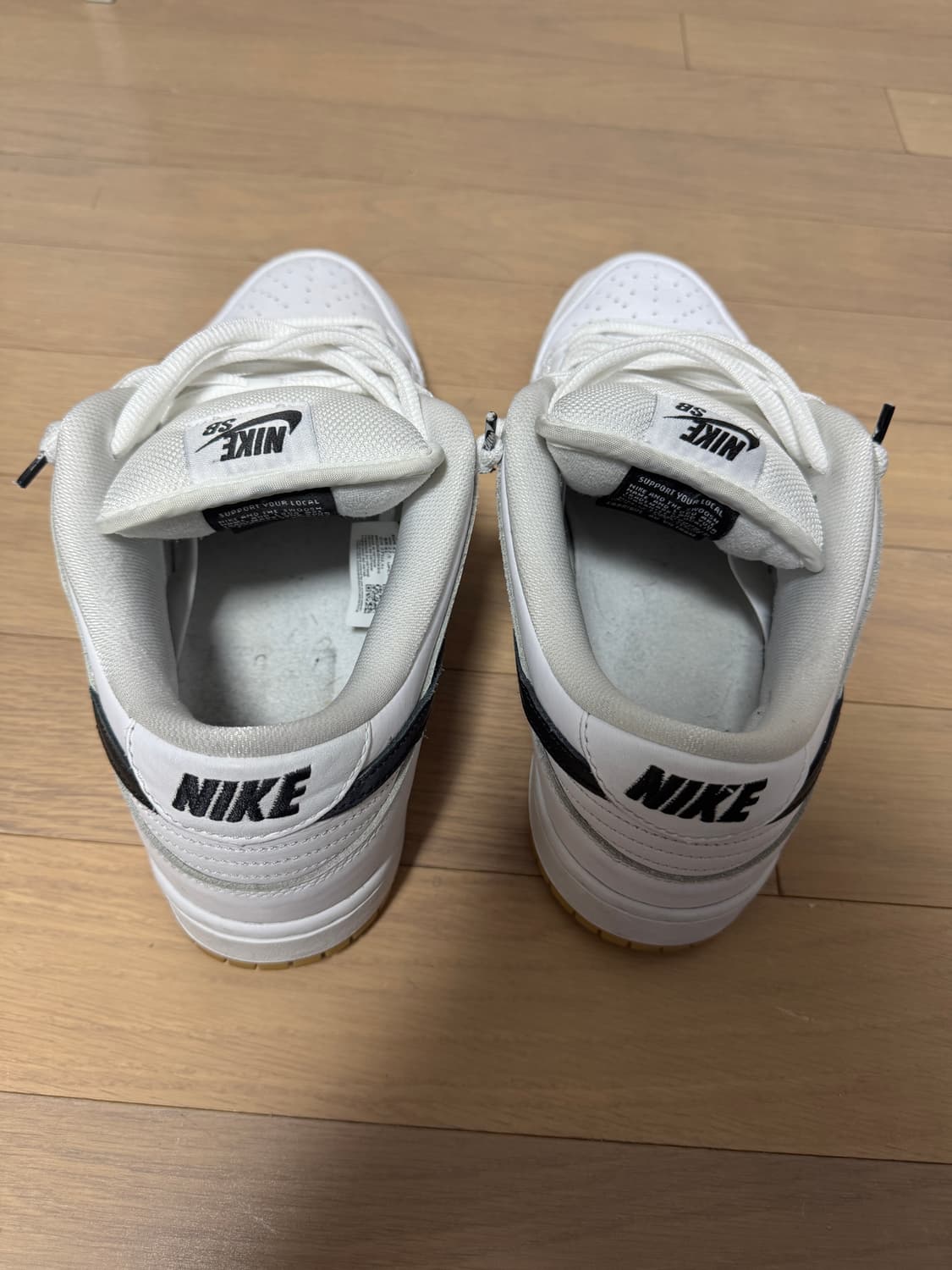 나이키 덩크 sb 흰검 상품이미지3