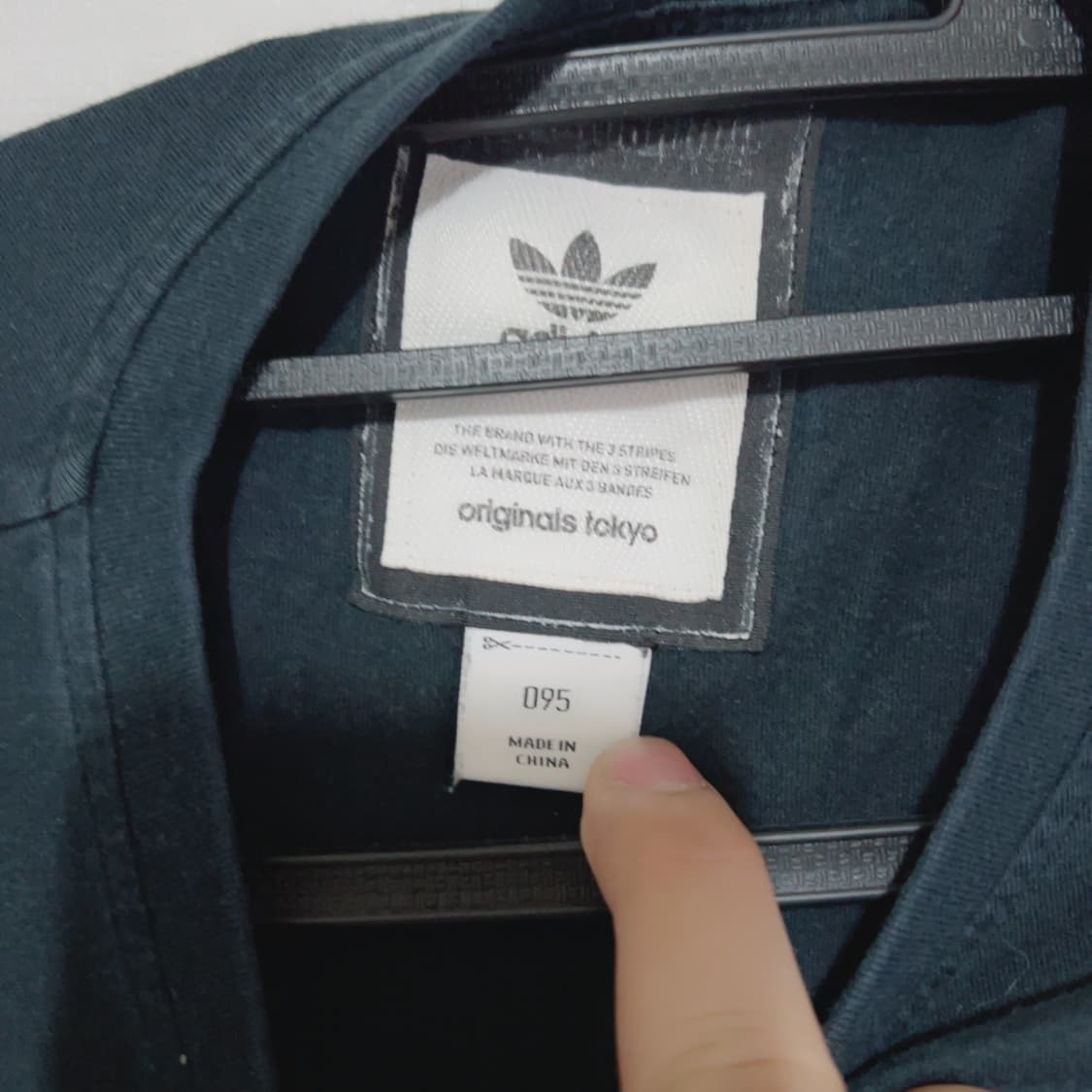 아디다스X네이버후드 도쿄 프린팅 공용 여름 반팔티 상품이미지4