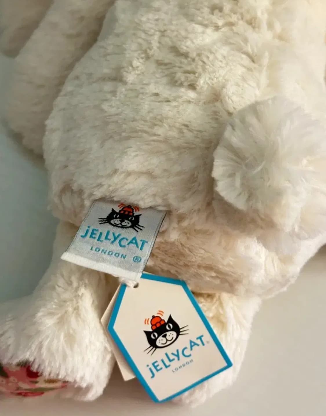 젤리캣 블라썸 베리 크림 버니 M 인형 상품이미지2