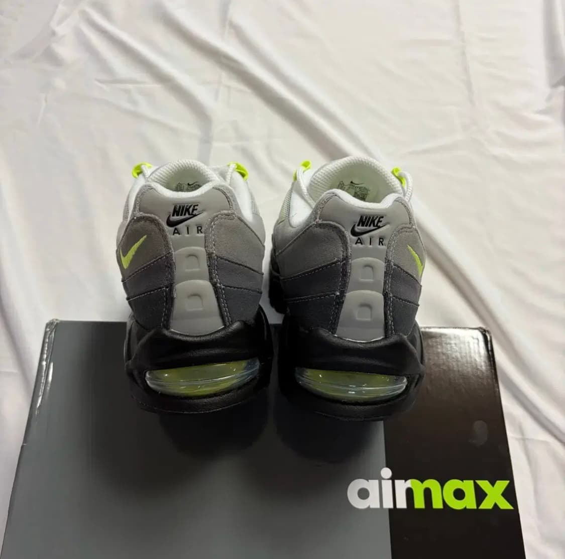(새상품) [285] 나이키 에어맥스 95 OG 네온 2025 상품이미지7