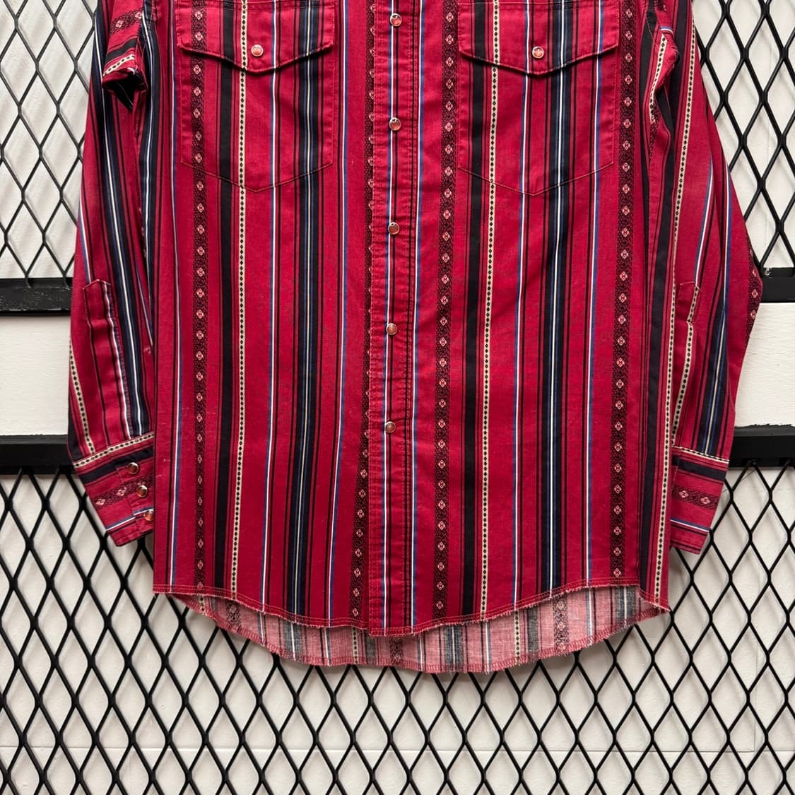 랭글러 웨스턴 셔츠 스트라이프 패턴 투포켓 포인트 레드 상품이미지4