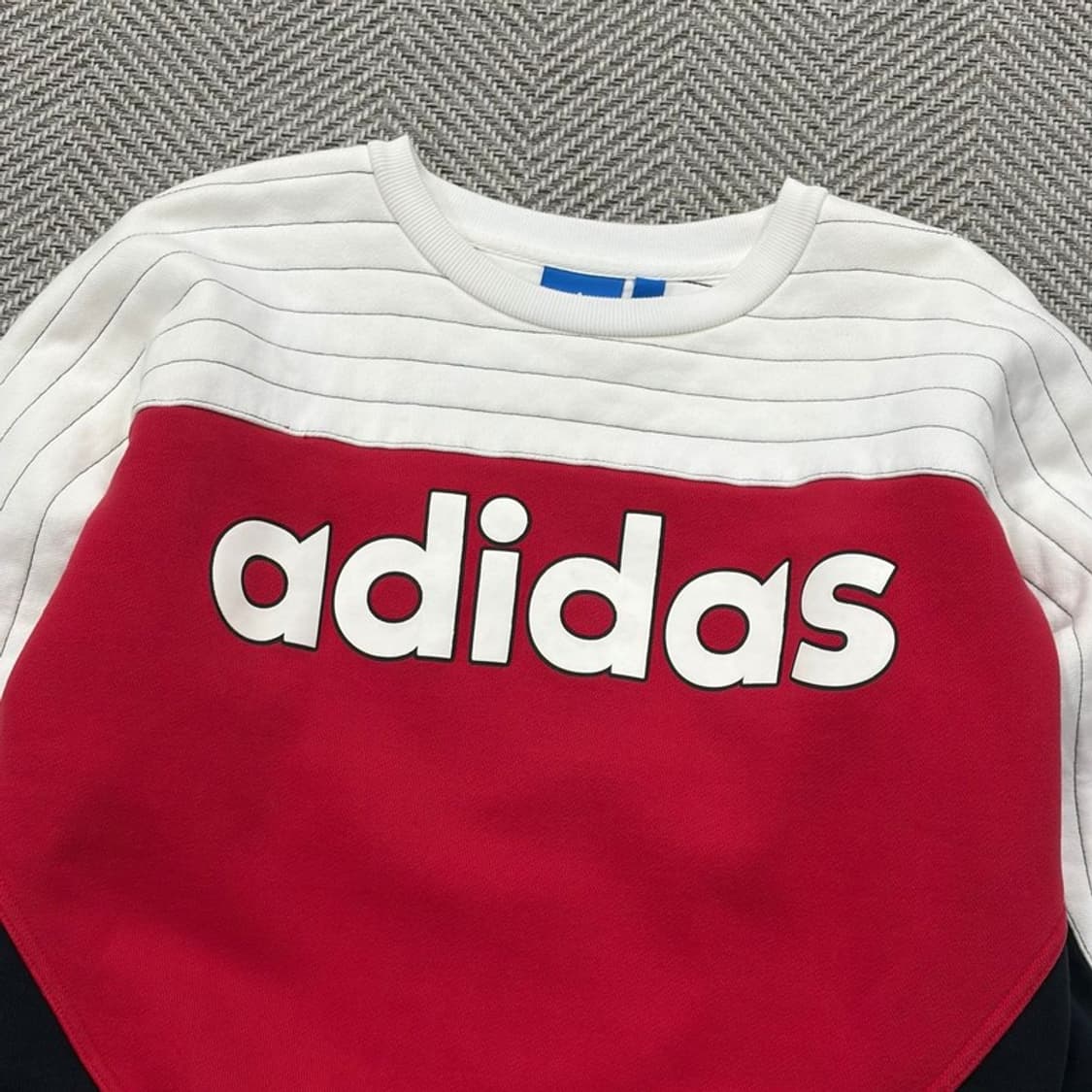 아디다스 25주년 니고 블락 스웻셔츠 v2428 상품이미지3