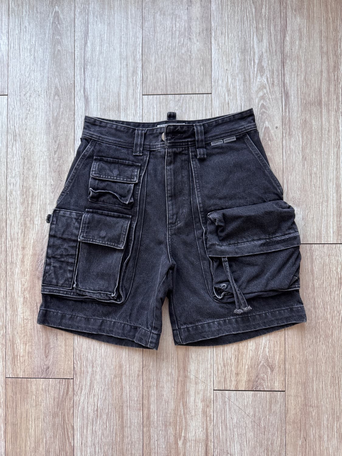 헤리티지 플로스 x 아이즈매거진 워싱 쇼츠 / S 상품이미지1