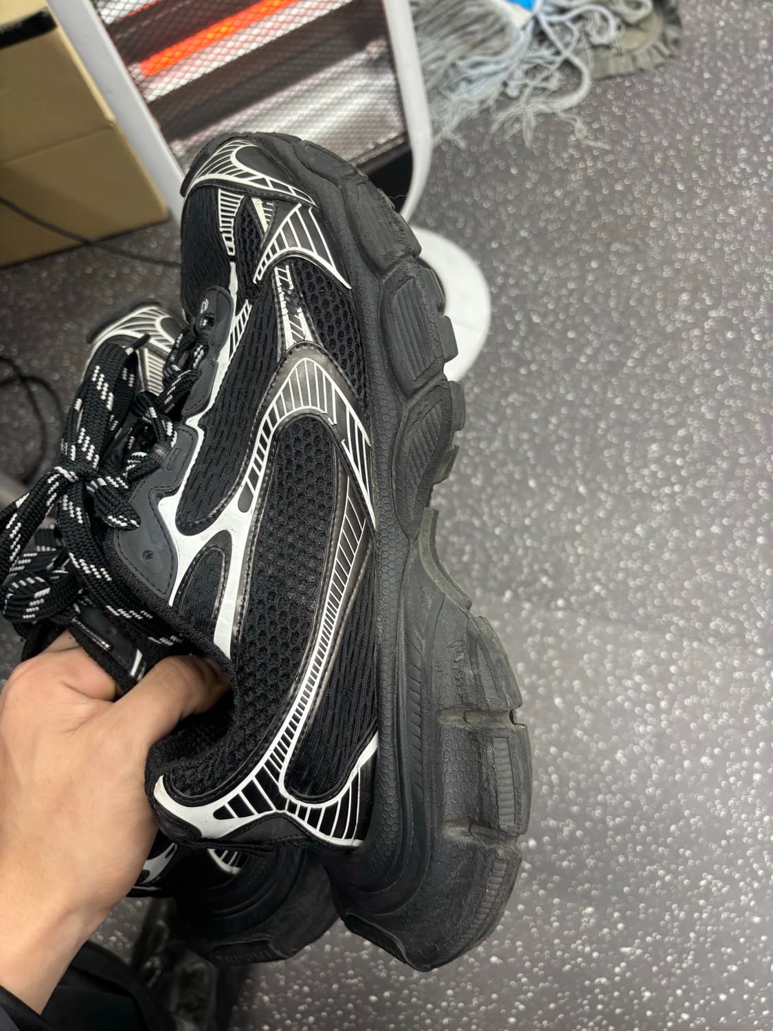 [43] 발렌시아가 3xl 블랙 상품이미지3