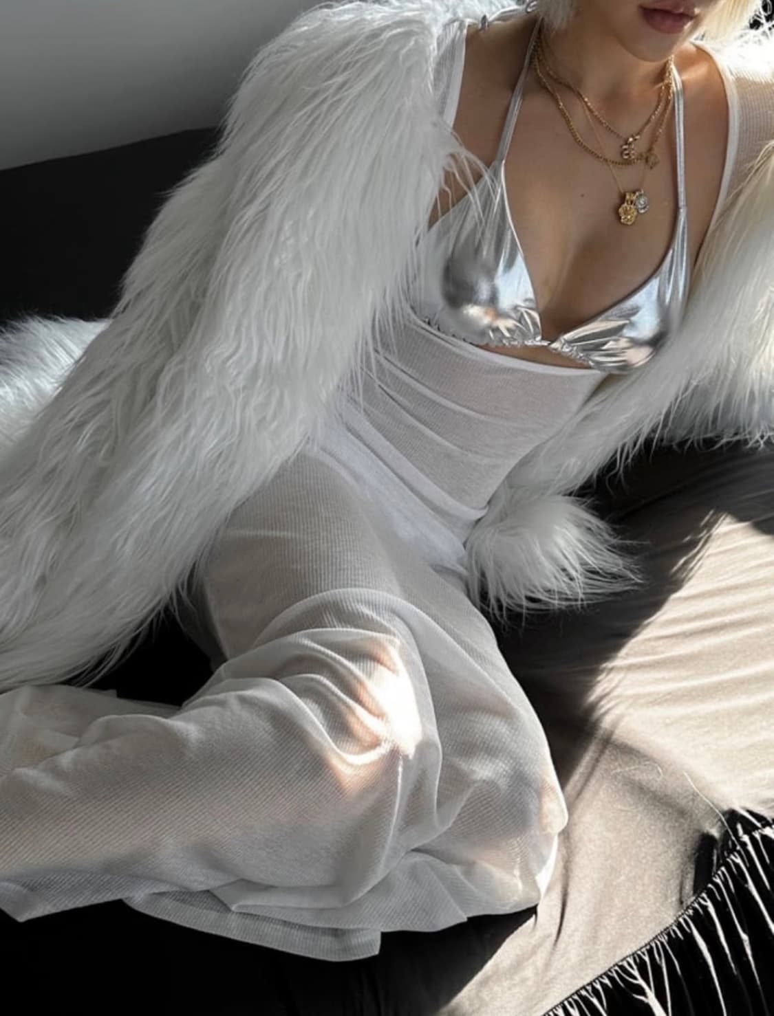 오도어 화이트 퍼자켓 상품이미지5