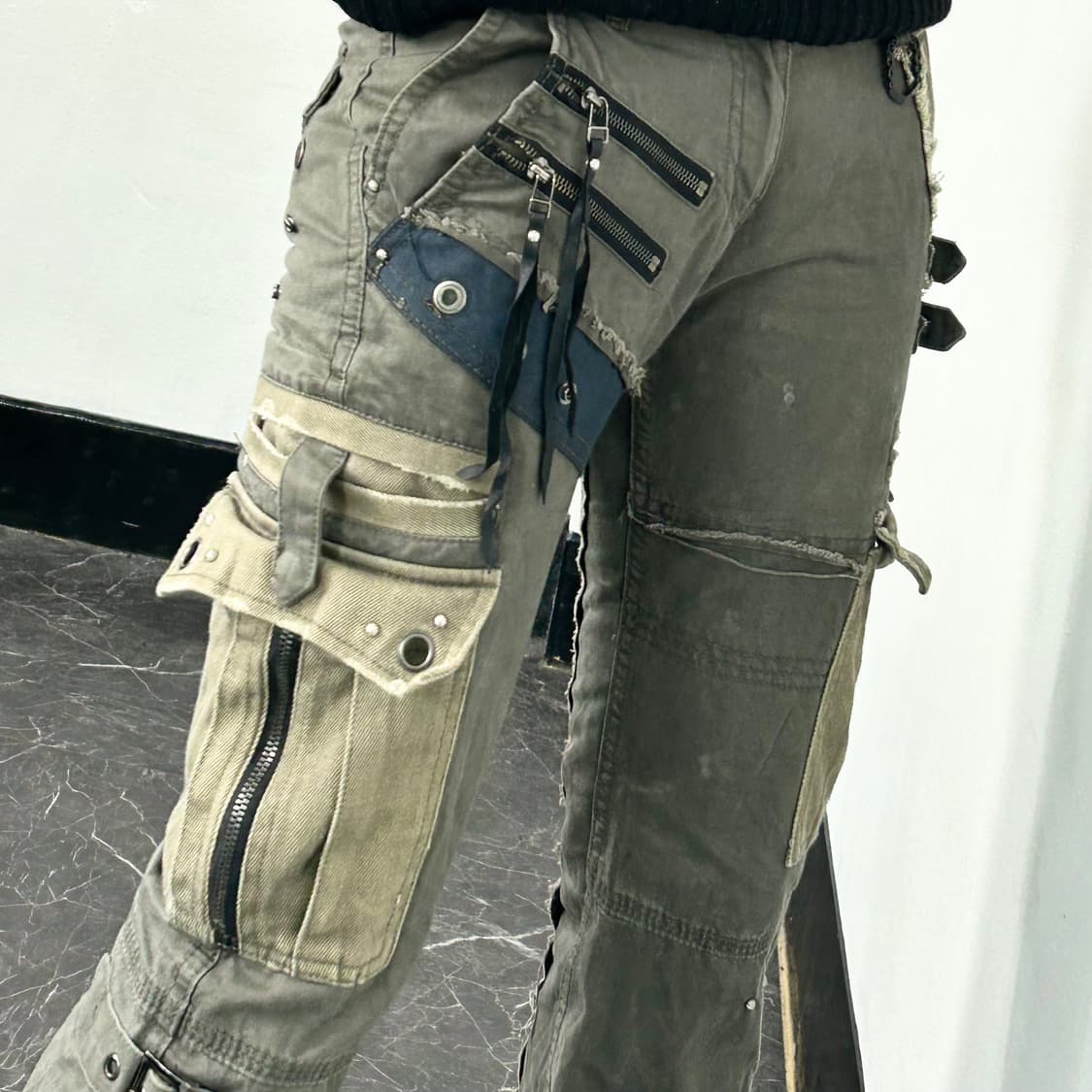 Midas 멀티지퍼 본디지 부츠컷 카고 팬츠 상품이미지2