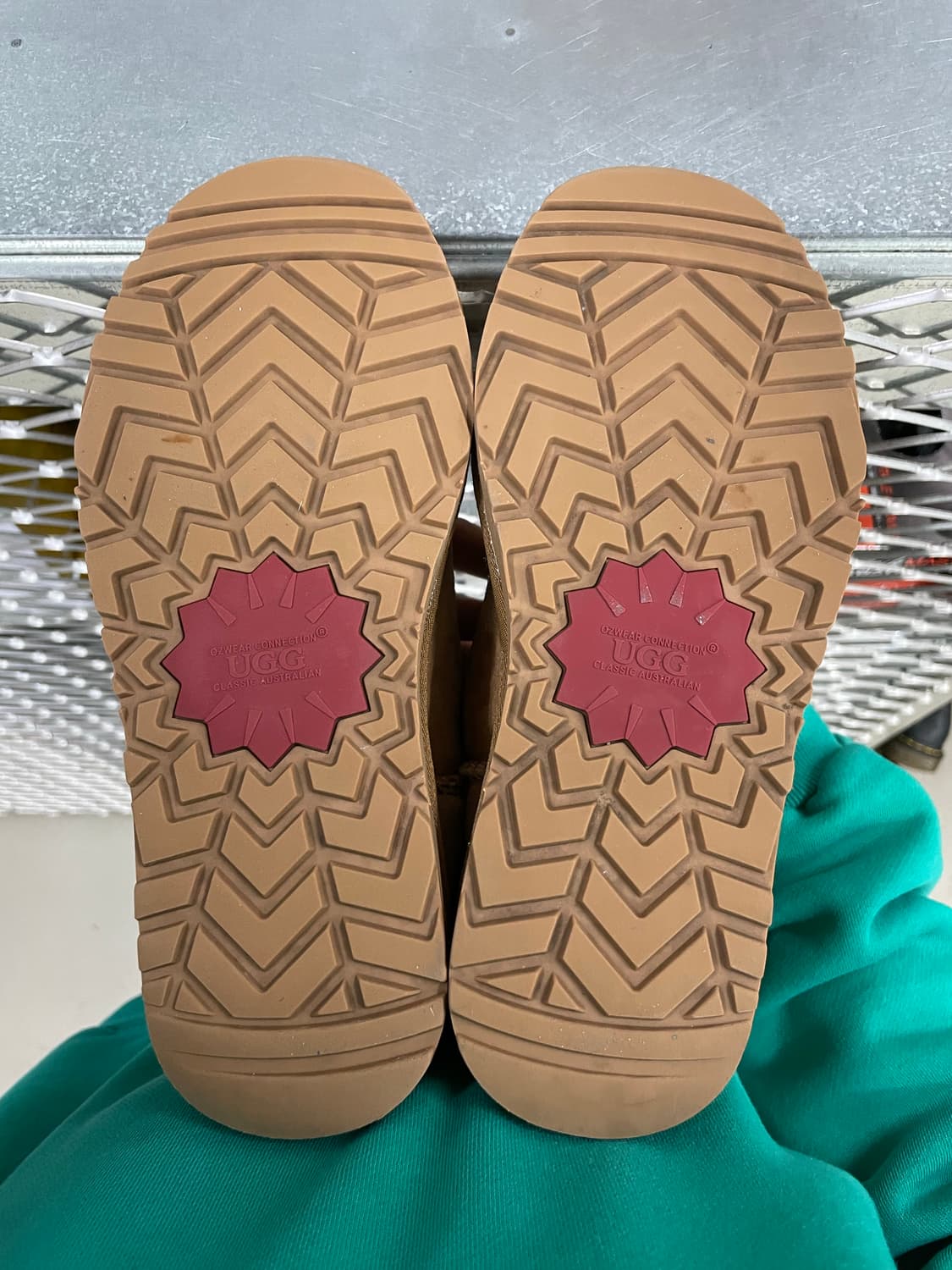 어그 클래식2 체스트넛 235 상품이미지6