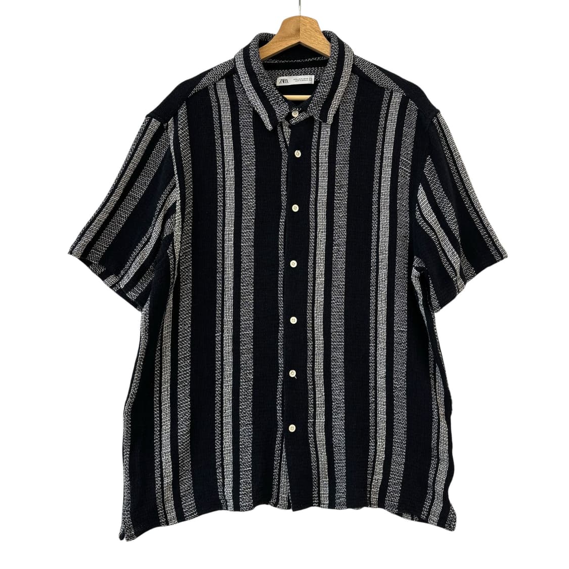 자라 텍스처 스트라이프 니트 셔츠 네이비 상품이미지1