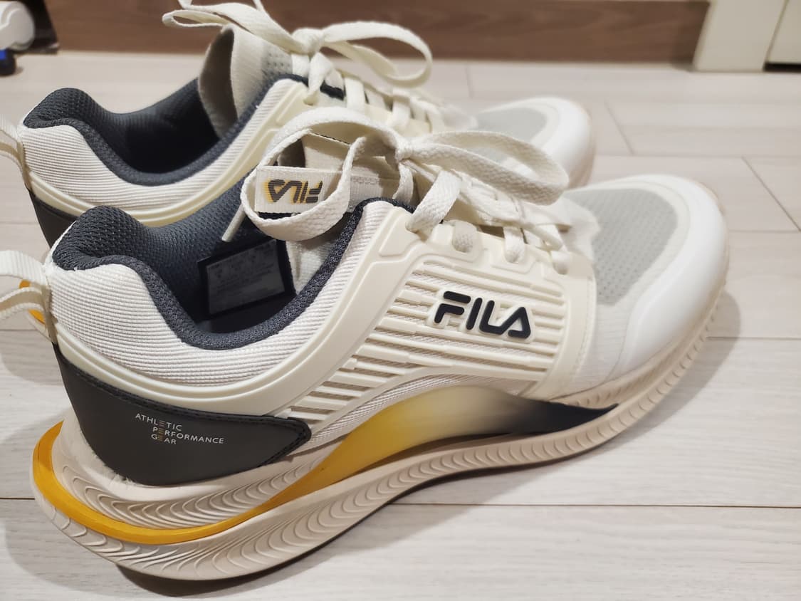 새상품급)휠라 러닝화PQF 1RM02393F-107 휠라 NRE S7

 상품이미지4