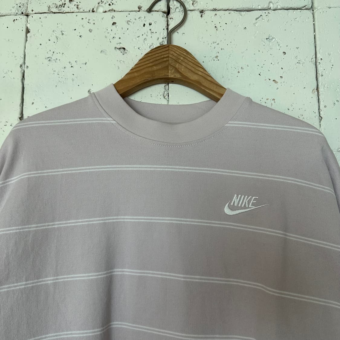 우먼M 나이키 크롭 긴팔티 상품이미지2