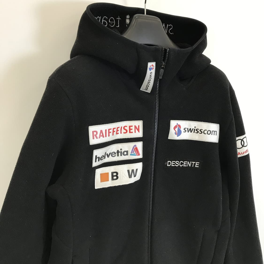 데상트 스위스 스키팀 후드플리스자켓 [L] 상품이미지2