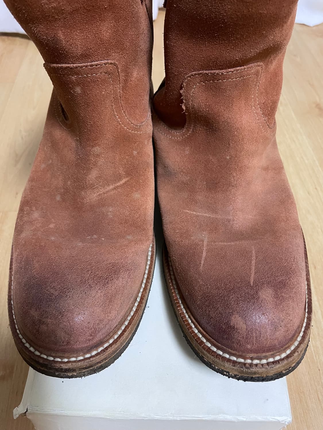 부테로 스웨이드 숏페코스부츠 엔지니어드 레드윙 상품이미지3