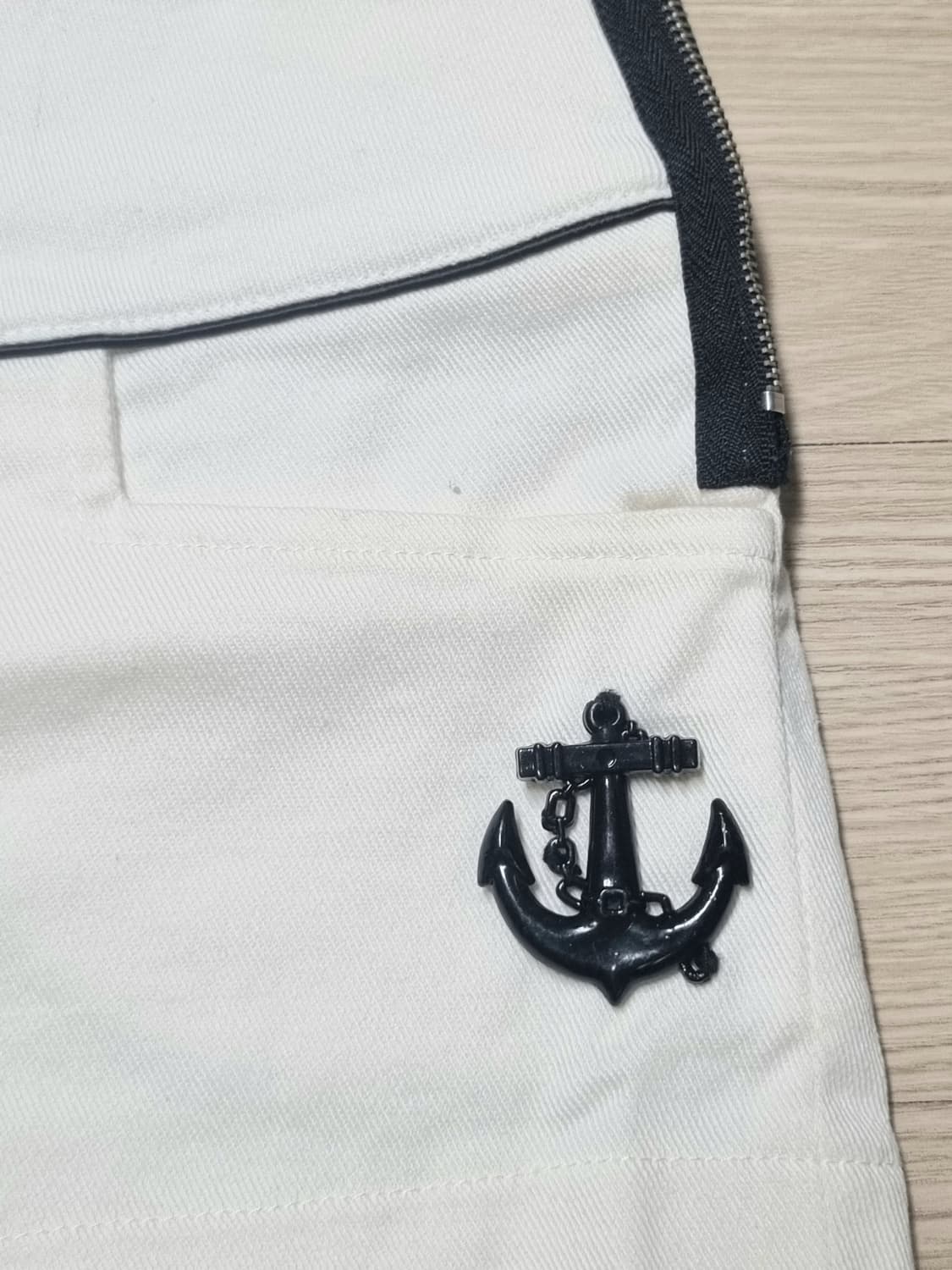 마린 화이트 반바지  상품이미지3