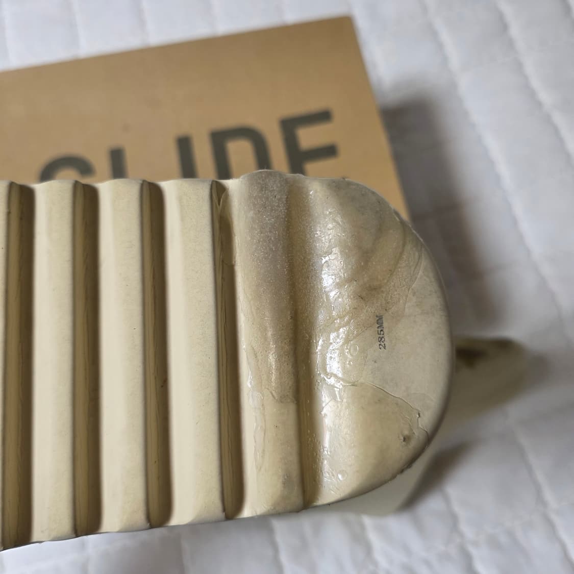 (중고) 아디다스 이지 슬라이드 본 285사이즈 상품이미지4