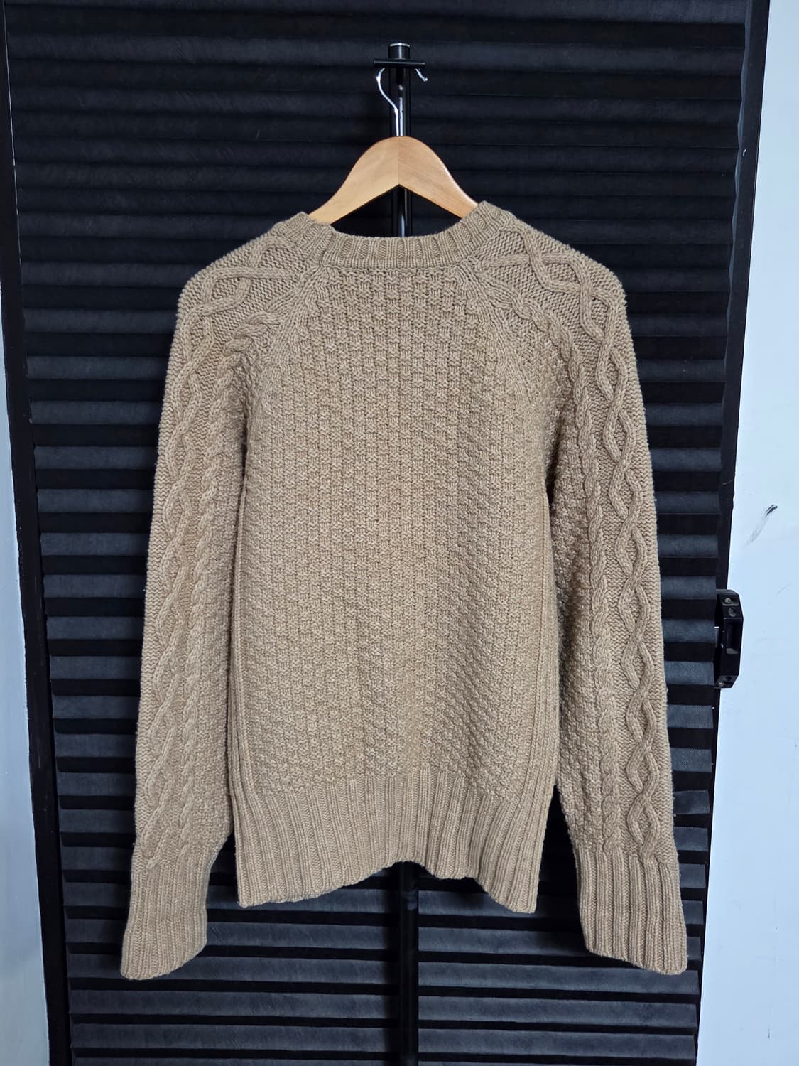 [바버] 블레이던 램스울 케이블 니트 | 00193 상품이미지8