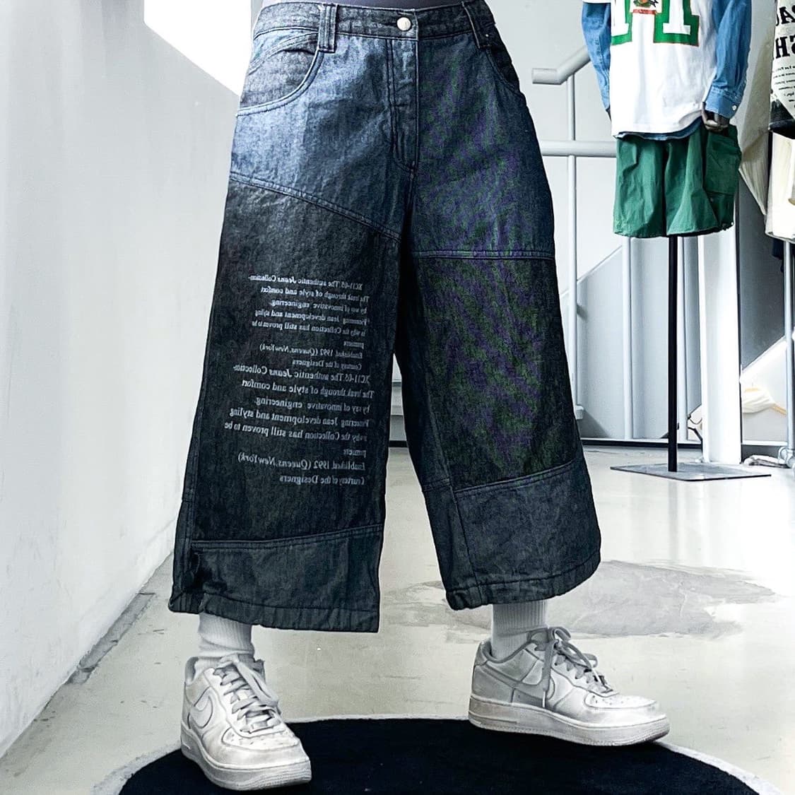 푸부 엔지니어드 스펠아웃 8부 데님 하프 팬츠 상품이미지1