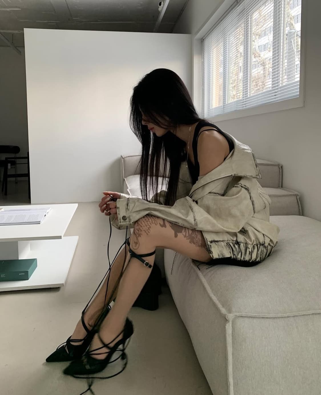 Bonnae 본네 Embroidered jacket 상품이미지3