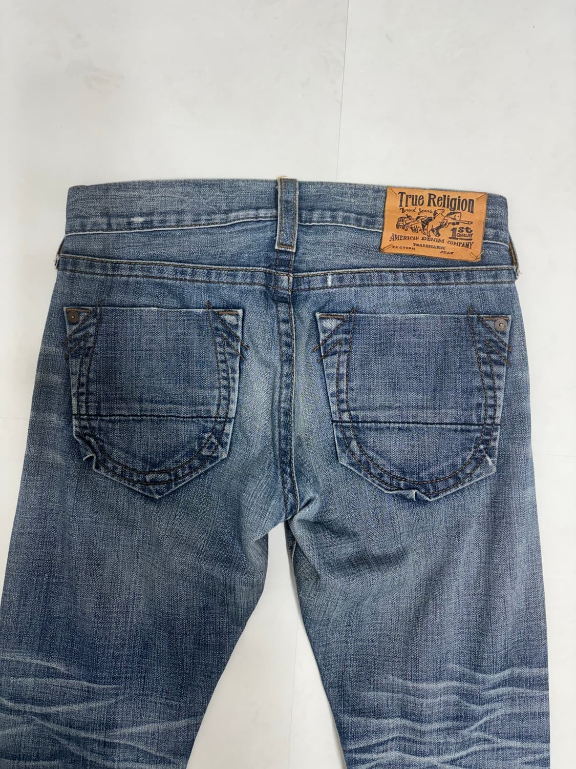 TRUE RELIGION DISTRESSED JEAN 상품이미지1