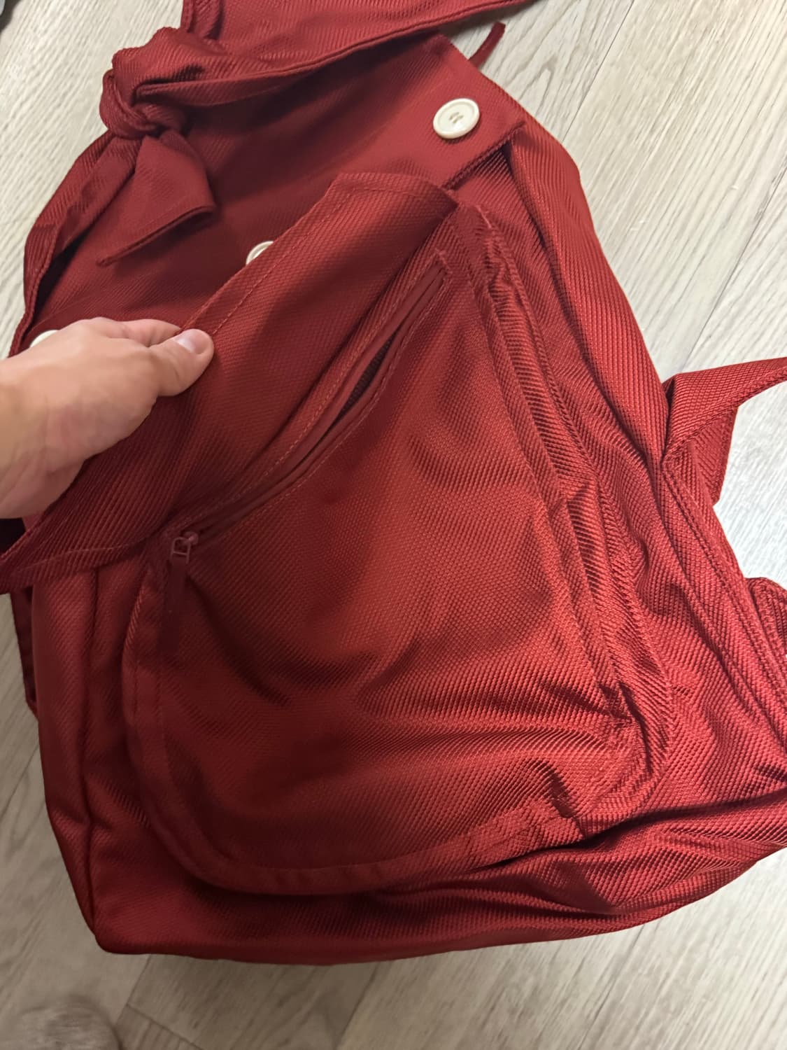 라프시몬스 이스트팩 18AW 슬링백 레드 상품이미지5