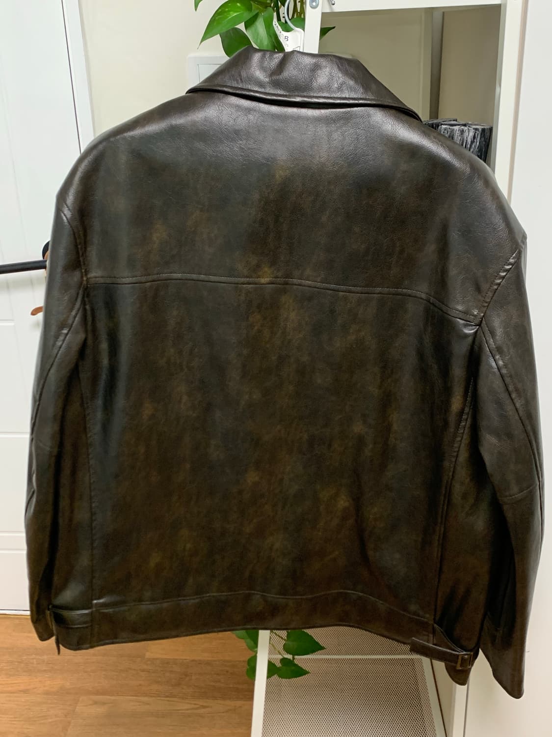 에잇세컨즈 레더 온스 점퍼 M 상품이미지2