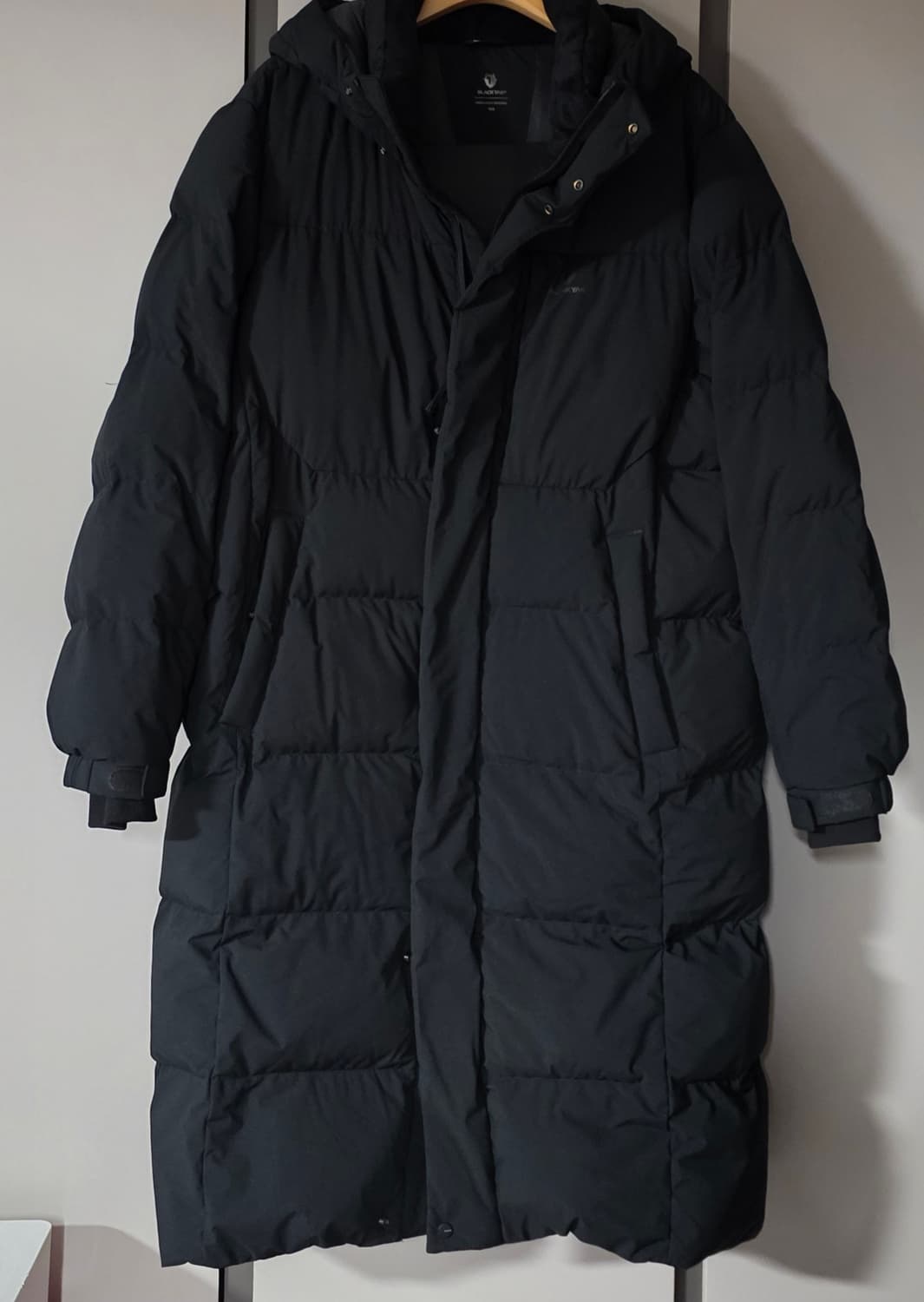 블랙야크 남자 덕다운 롱패딩. 싸이즈105.  상품이미지1