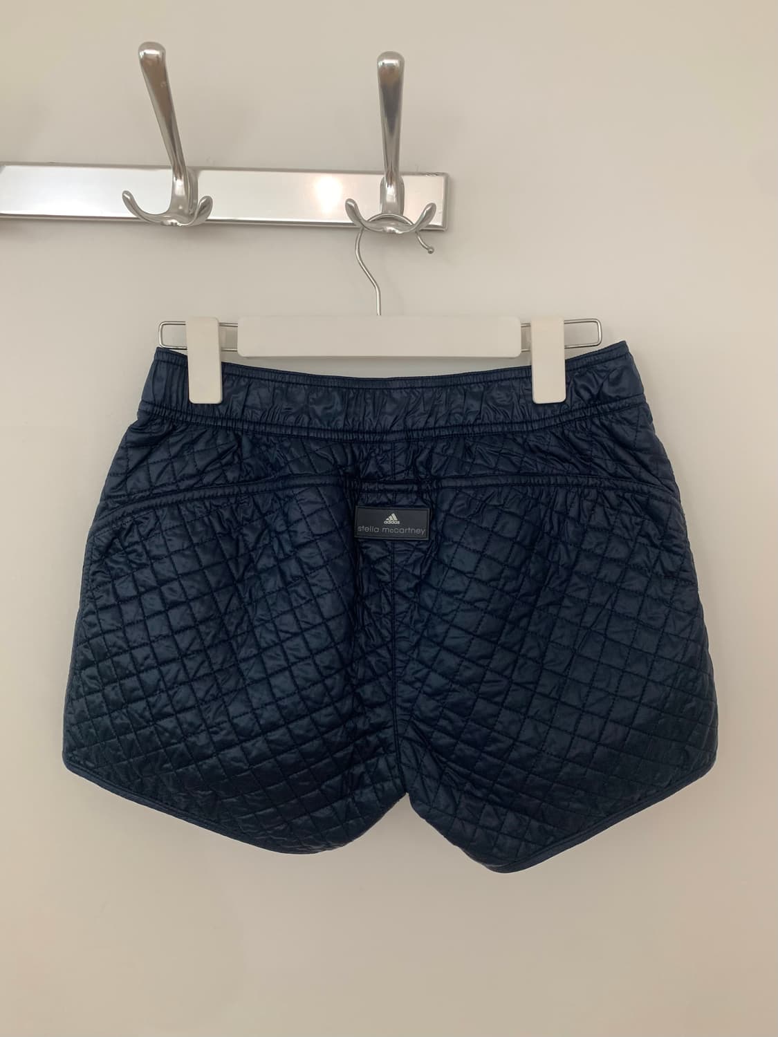 adidas padded shorts 상품이미지1