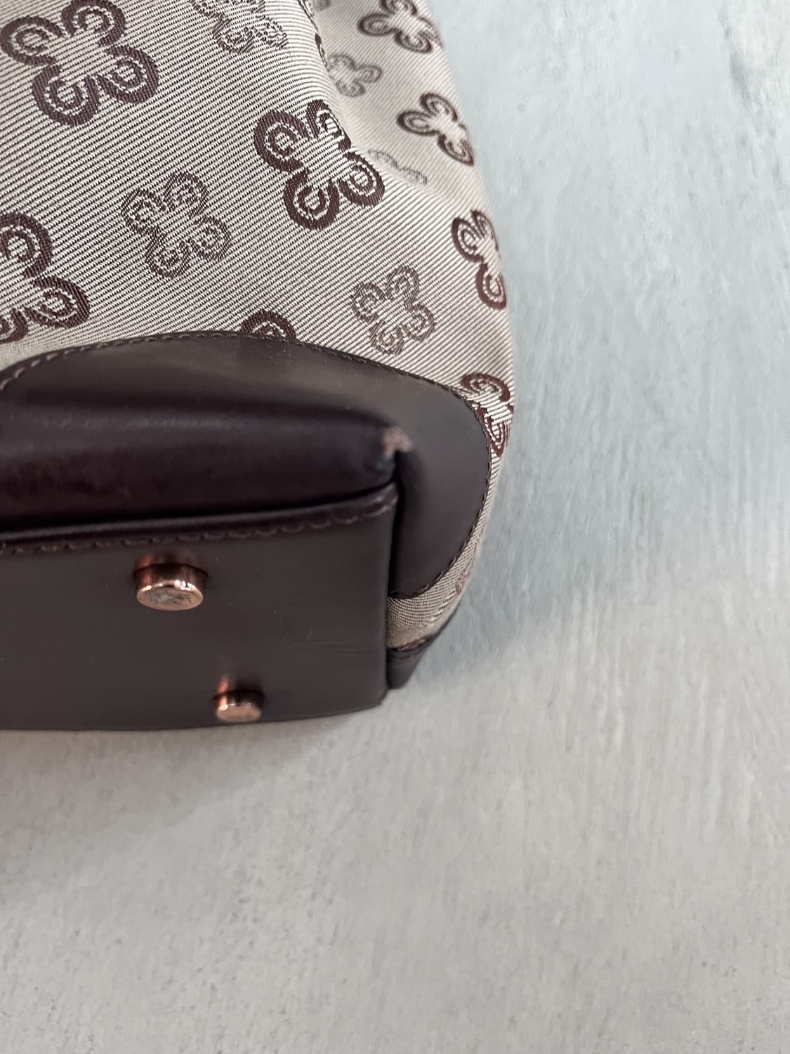 Y’saccs 상품이미지4