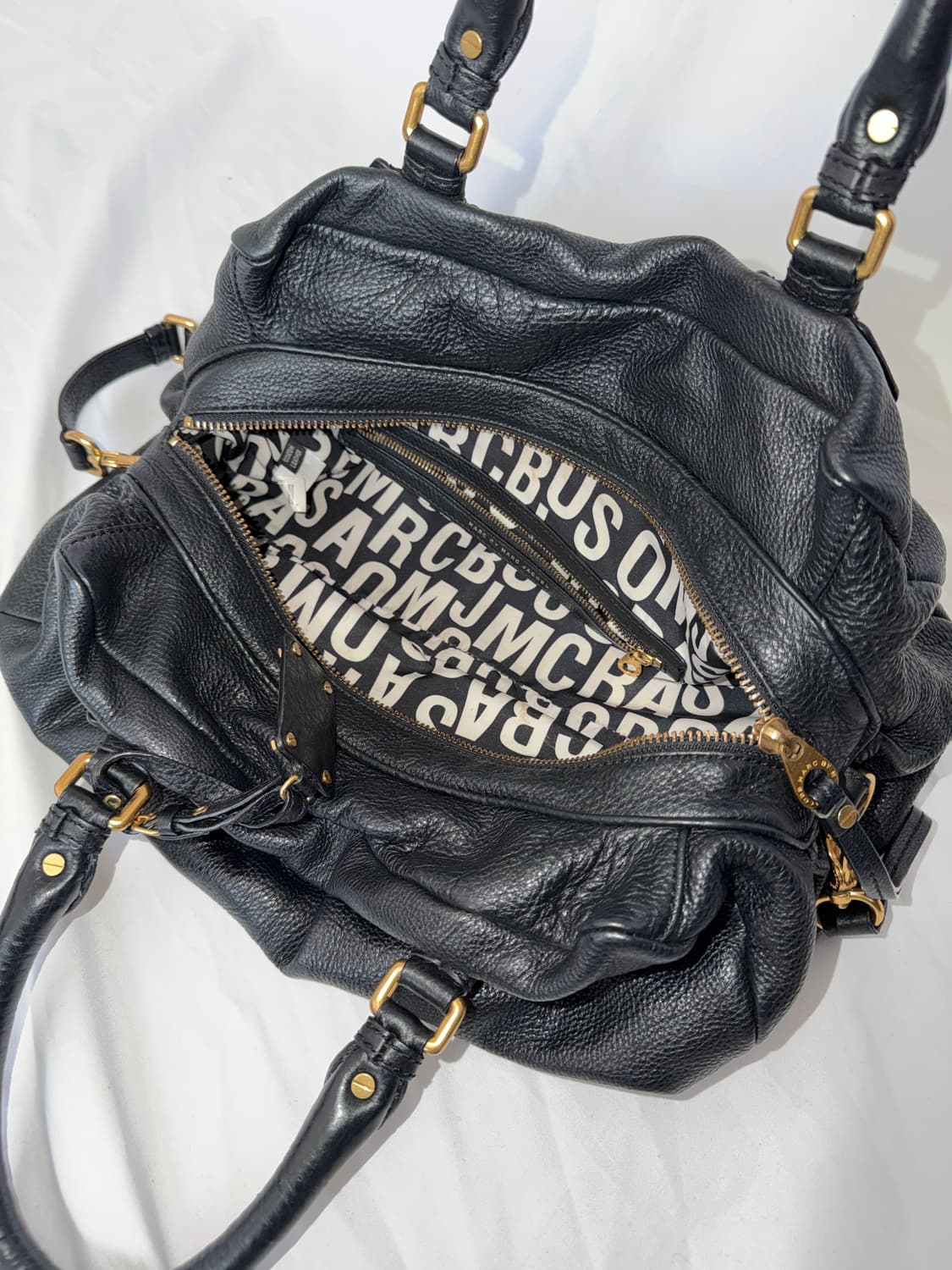 마크 바이 마크제이콥스 레더 셔링백 상품이미지4