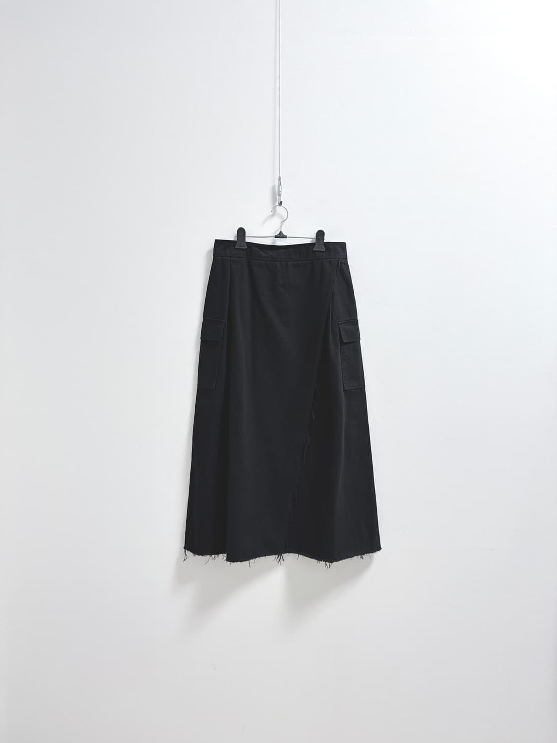  더일마 블랙 코튼 데님 스커트 상품이미지1