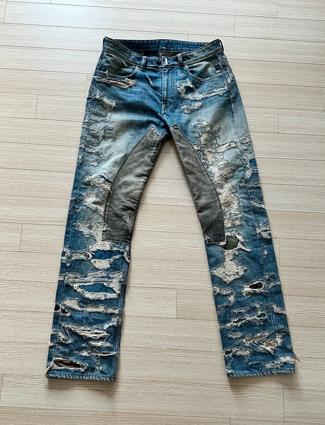 지방시 몰스킨 초판 31 상품이미지1