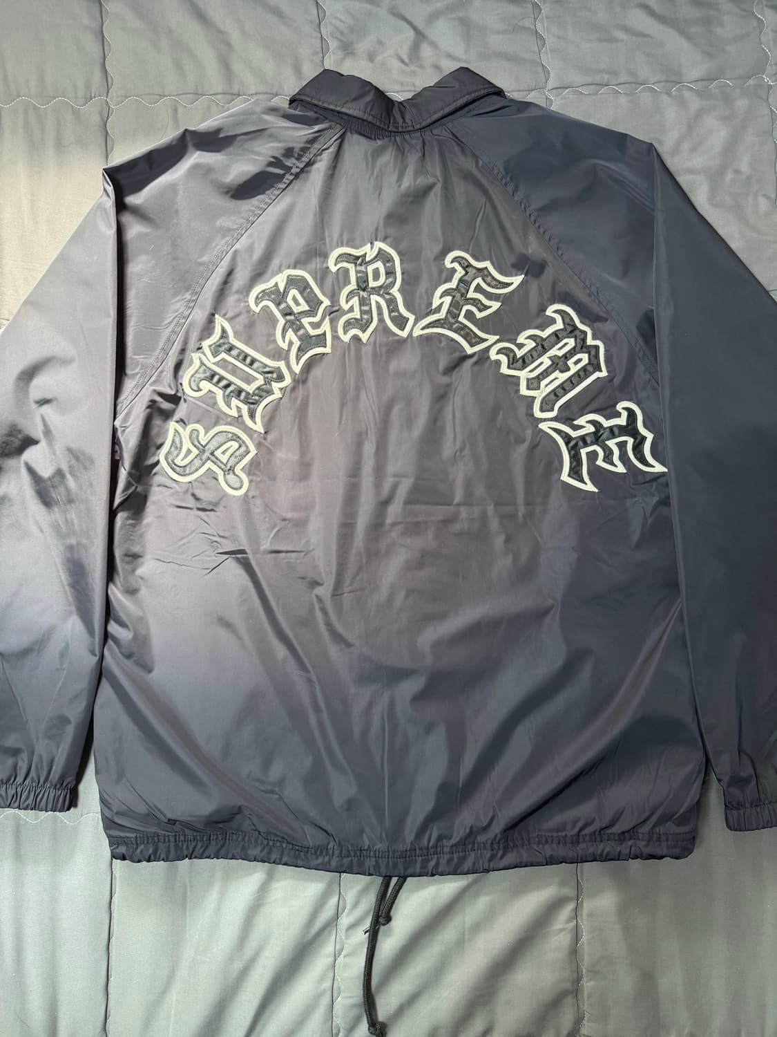 새상품 슈프림 올드잉글리시 코치자켓 L 상품이미지2