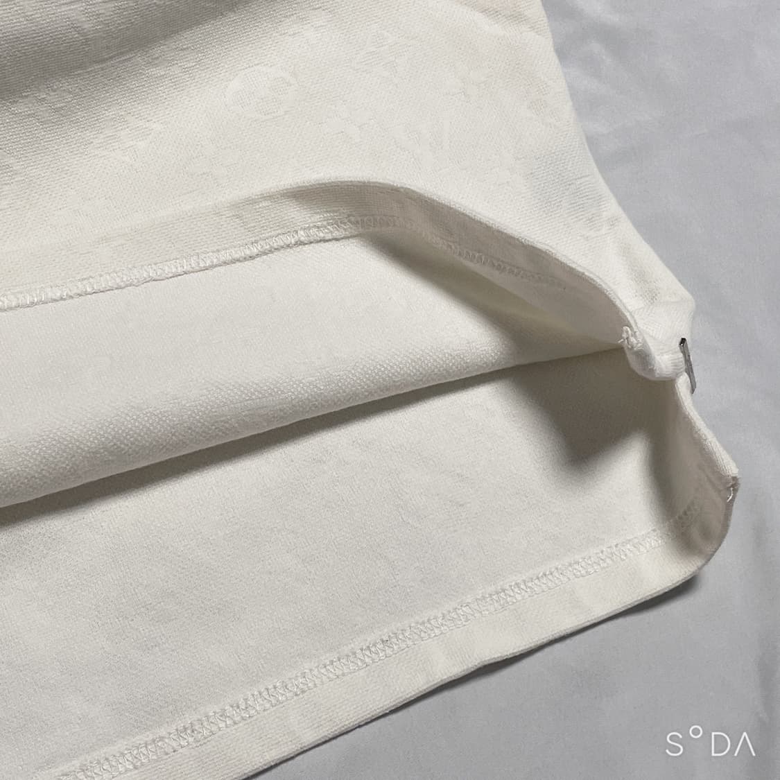 루이비통 모노그램 포켓 반팔티 XL 상품이미지10