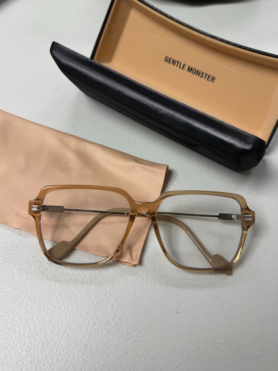 젠틀몬스터 JEFF 안경 상품이미지3
