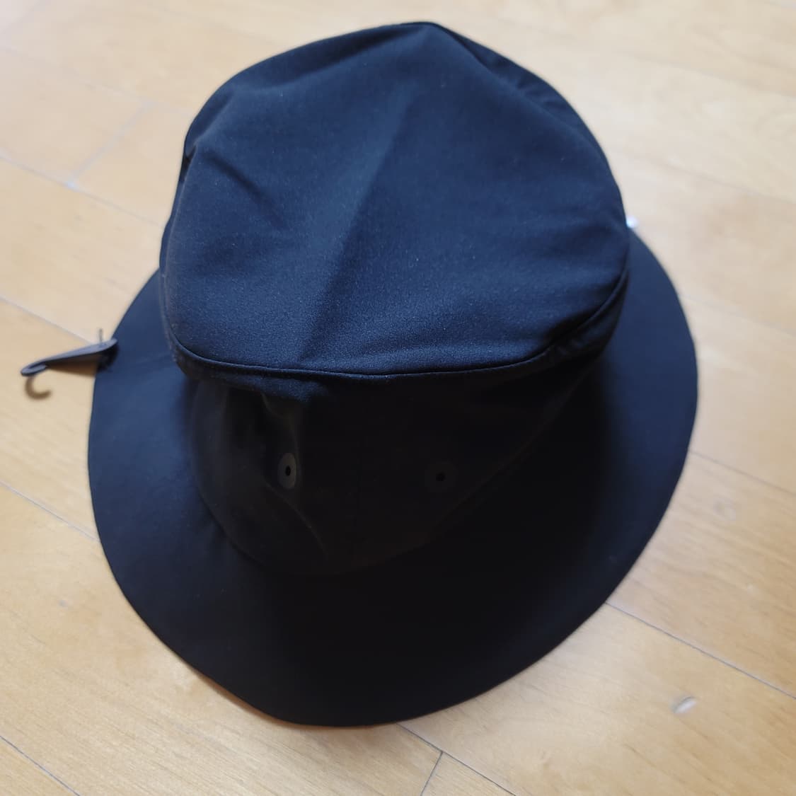 아크테릭스 신솔로 햇 블랙 상품이미지2