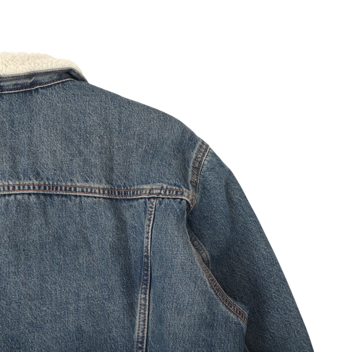 리바이스 쉐르파 레귤러 트러커 데님자켓 상품이미지6