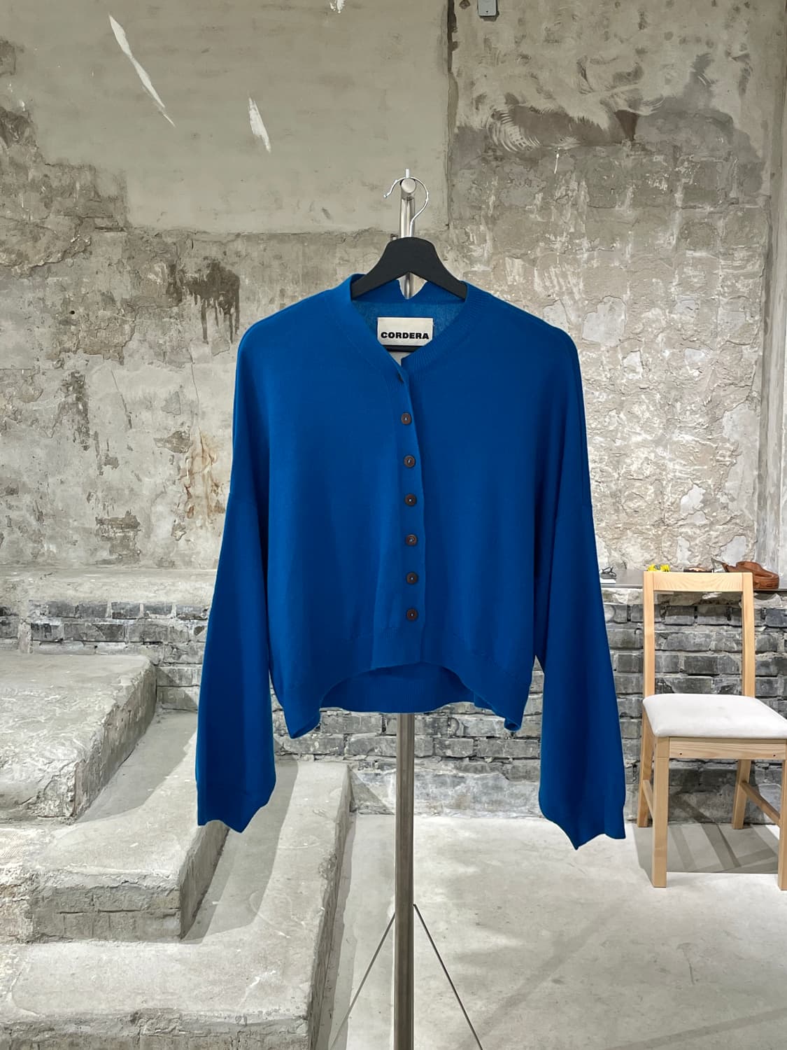 코데라 세룰레오 메리노 울 크롭 가디건 상품이미지1