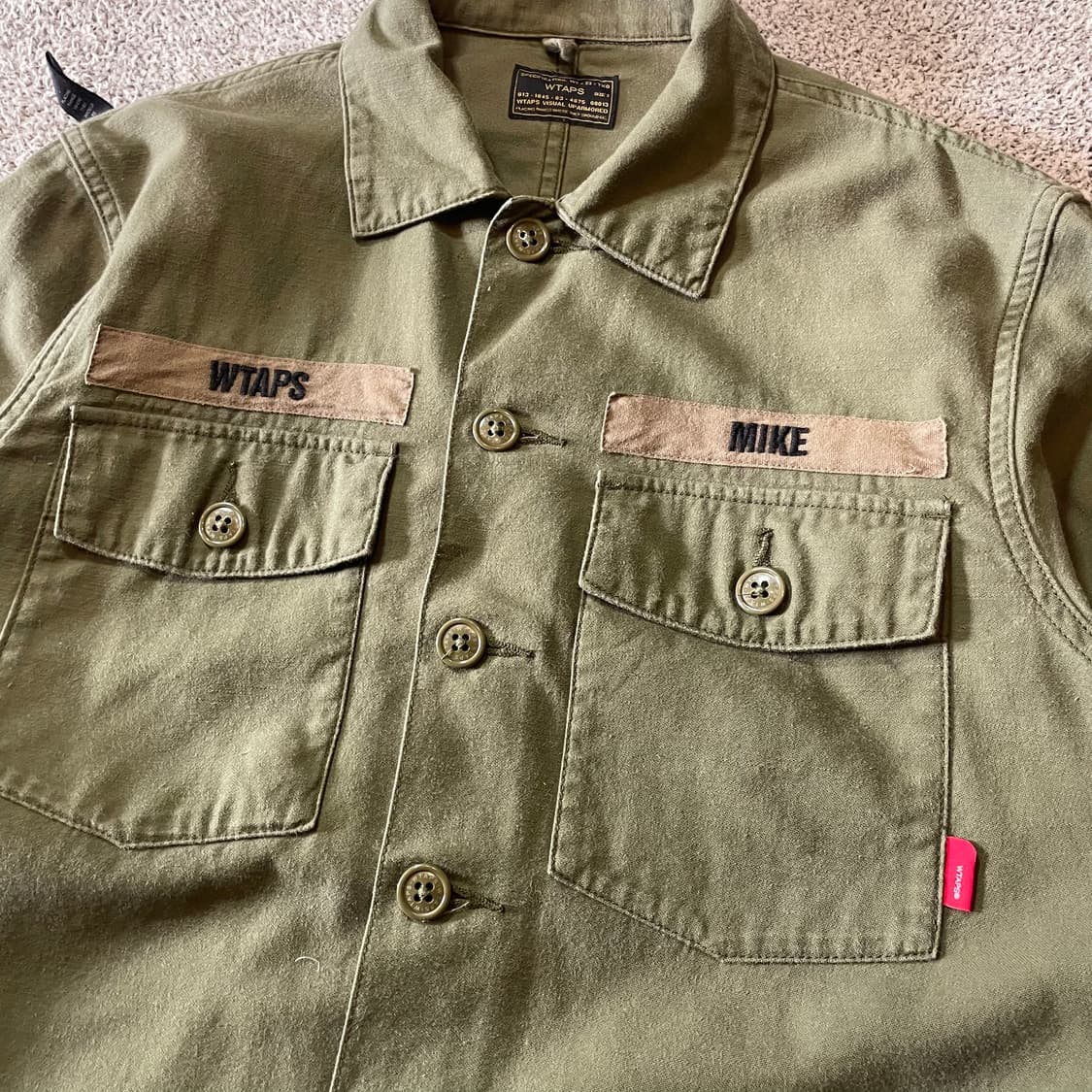 더블탭스 버즈 셔츠 상품이미지2