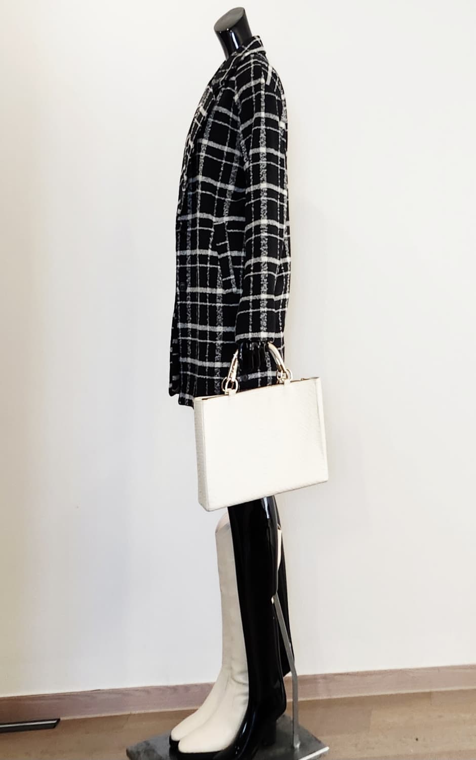 블랙체크코트  상품이미지4