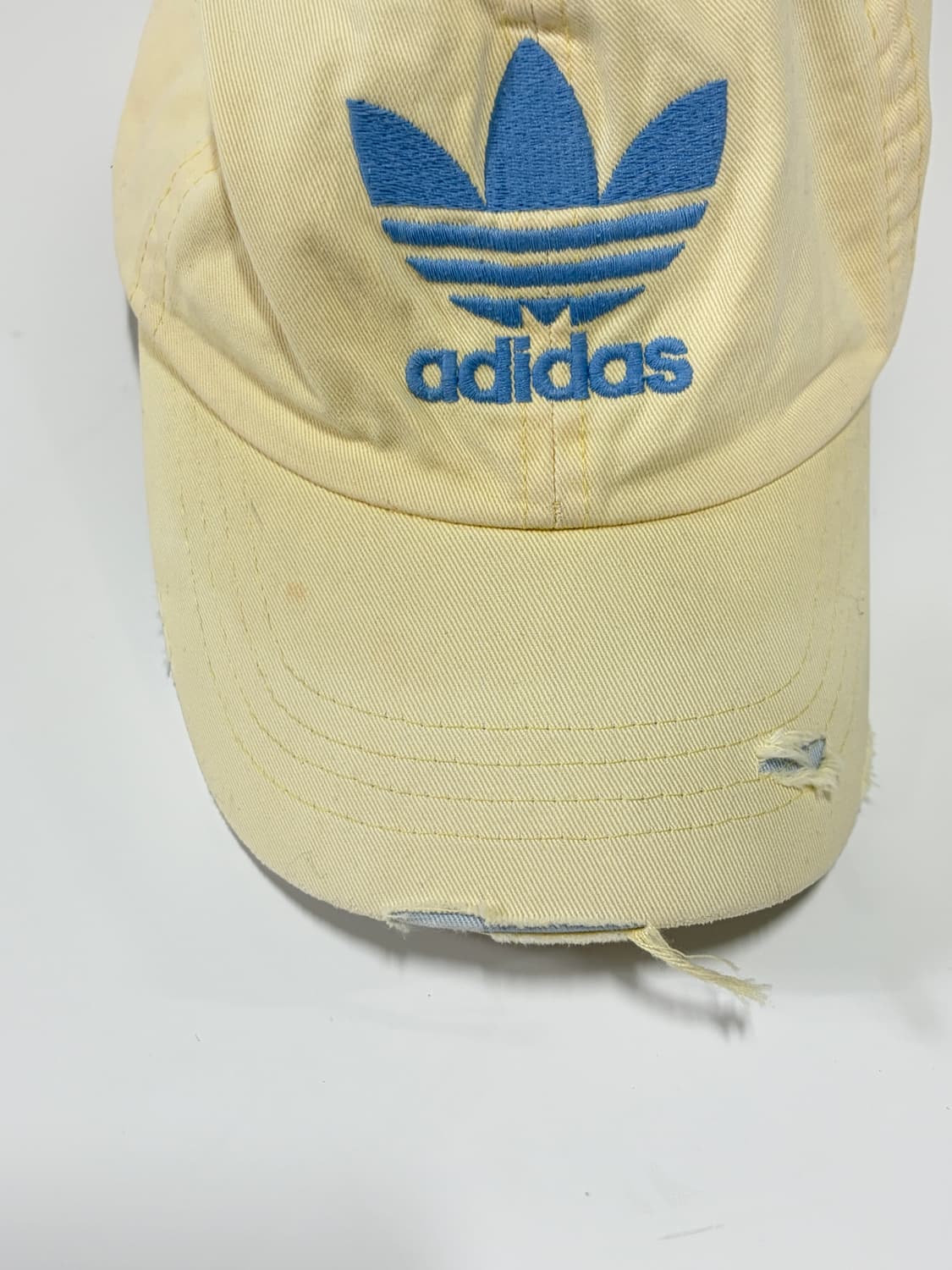 아디다스 90s 데미지 볼캡 상품이미지2