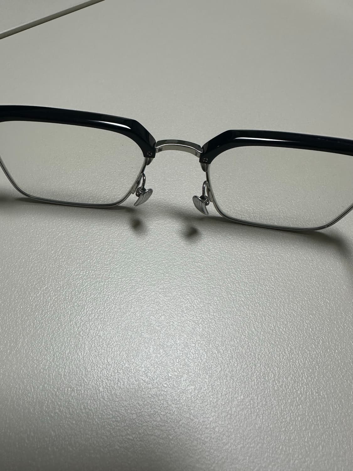 젠틀몬스터 룩YK.01 상품이미지3