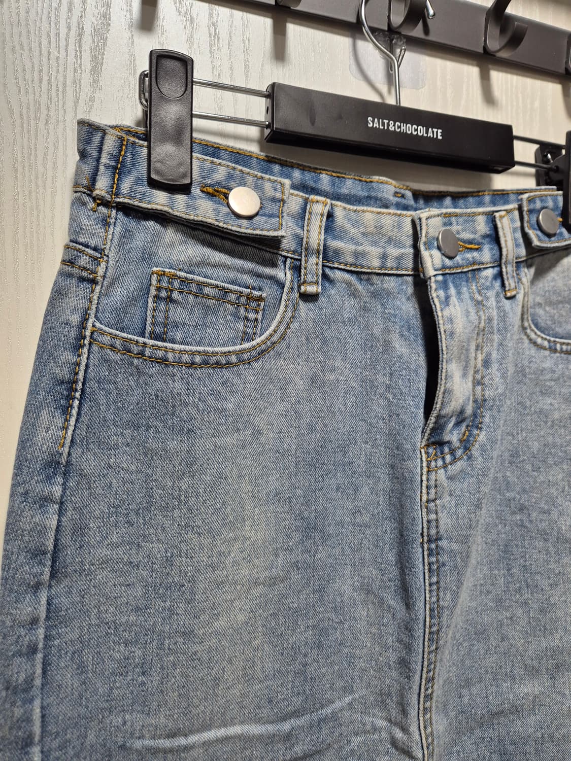 (새상품)vtg 연청 데님 스커트 H라인 미디 스커트 상품이미지2