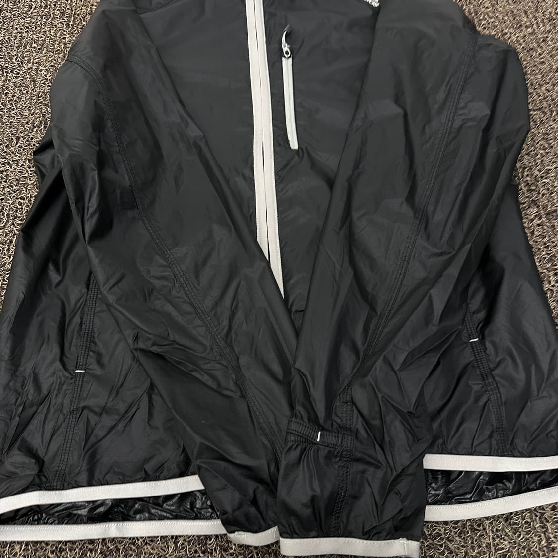 아디다스 경량 바람막이 자켓 블랙 100(L) 상품이미지4