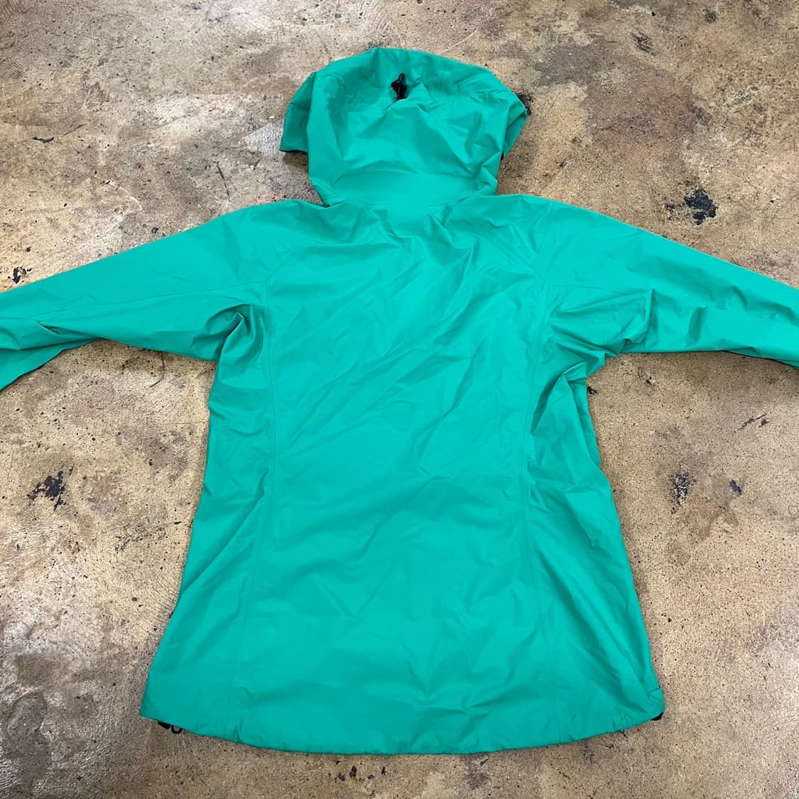 [정품/S] 아크테릭스 고어텍스 자켓 그린 b18 상품이미지4